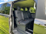 Mikrobus Ford Tourneo Custom - kapacita 8 míst + řidič